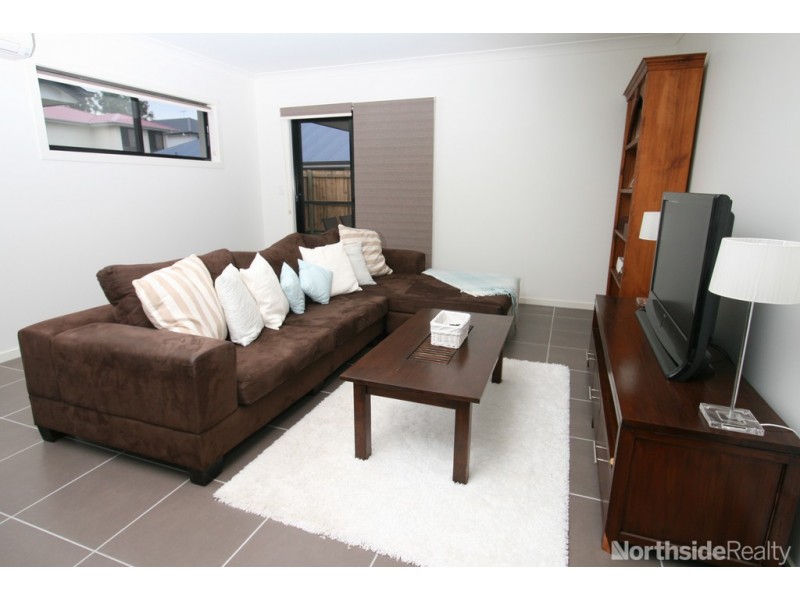 10 Matthew Street, Carseldine QLD 4034