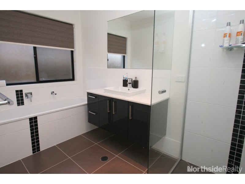 10 Matthew Street, Carseldine QLD 4034