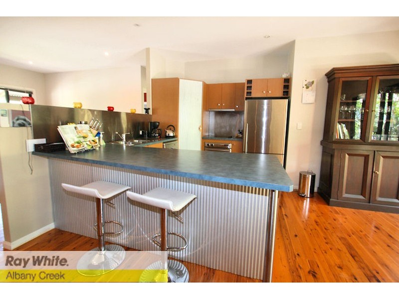 96 Saraband Drive, Eatons Hill QLD 4037