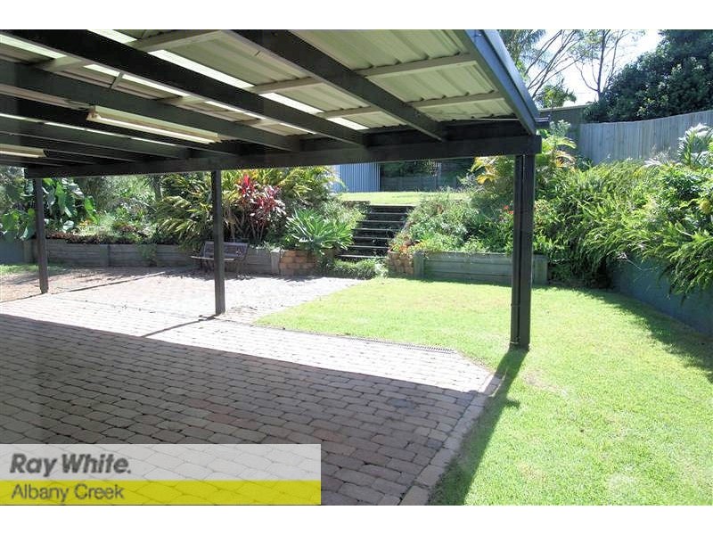 14 Edwards Dr, Albany Creek QLD 4035