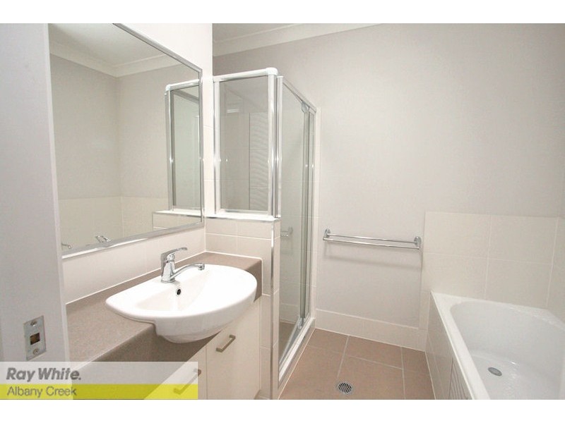 17/8-10 James Cash Court, Albany Creek QLD 4035