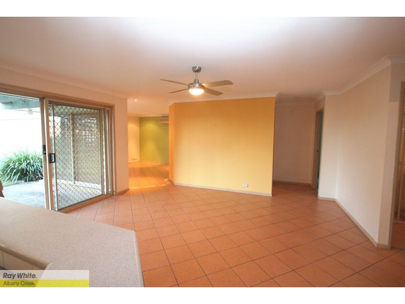 13 Gum Leaf Court, Albany Creek QLD 4035