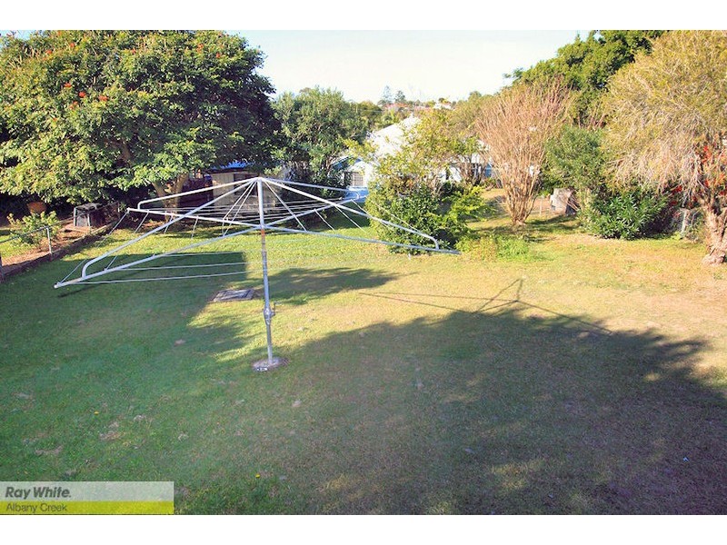 5 Minore Street, Chermside QLD 4032