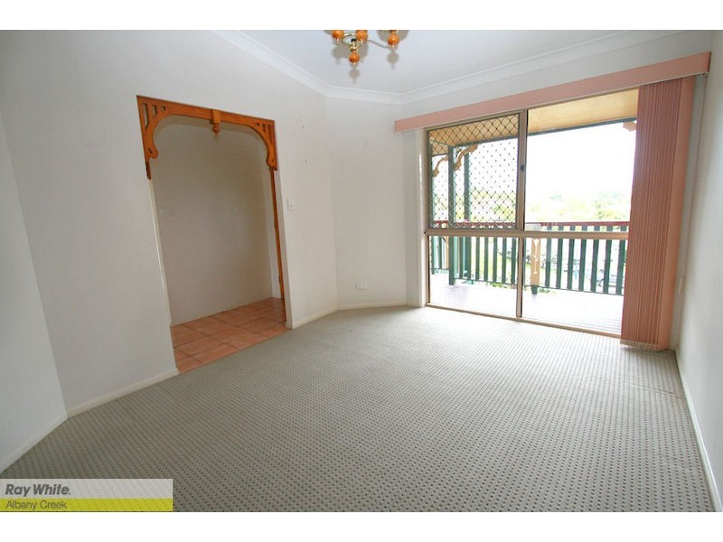 3 Sonya Court, Eatons Hill QLD 4037