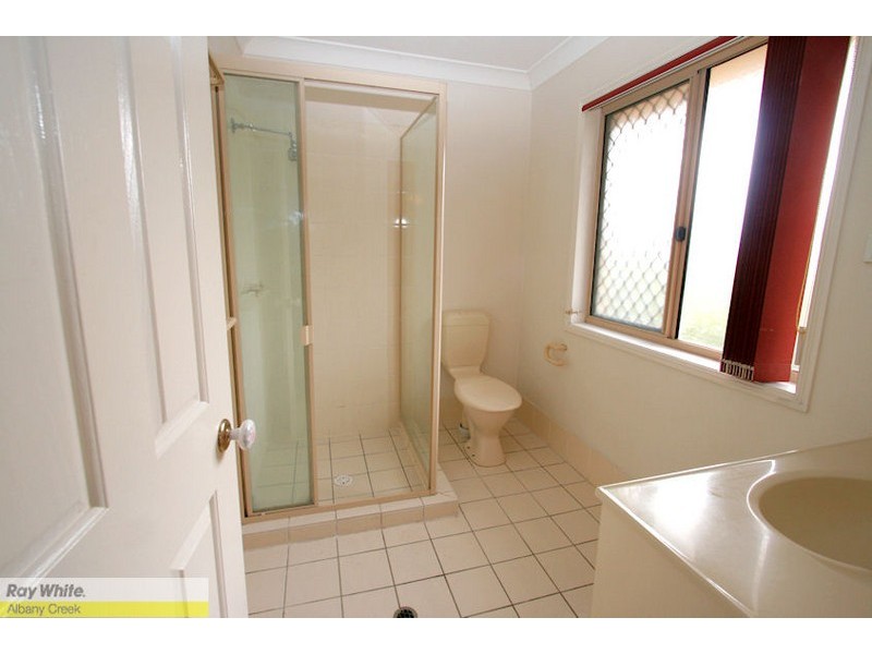 3 Sonya Court, Eatons Hill QLD 4037