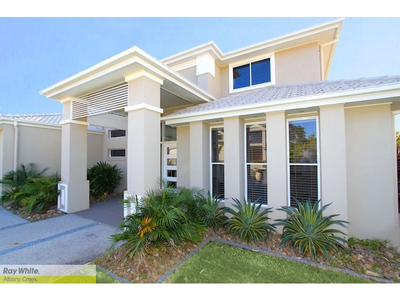4 Kagan Close, Bridgeman Downs QLD 4035