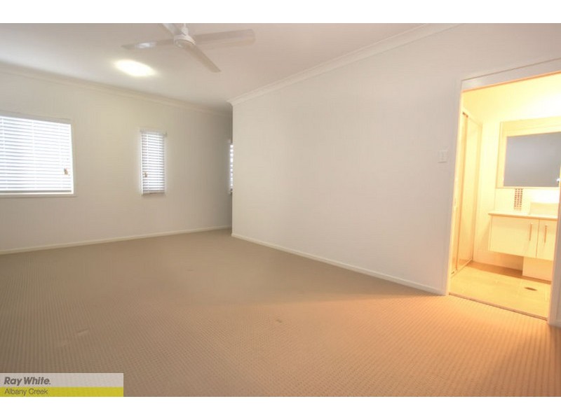 14 Melia Court, Eatons Hill QLD 4037