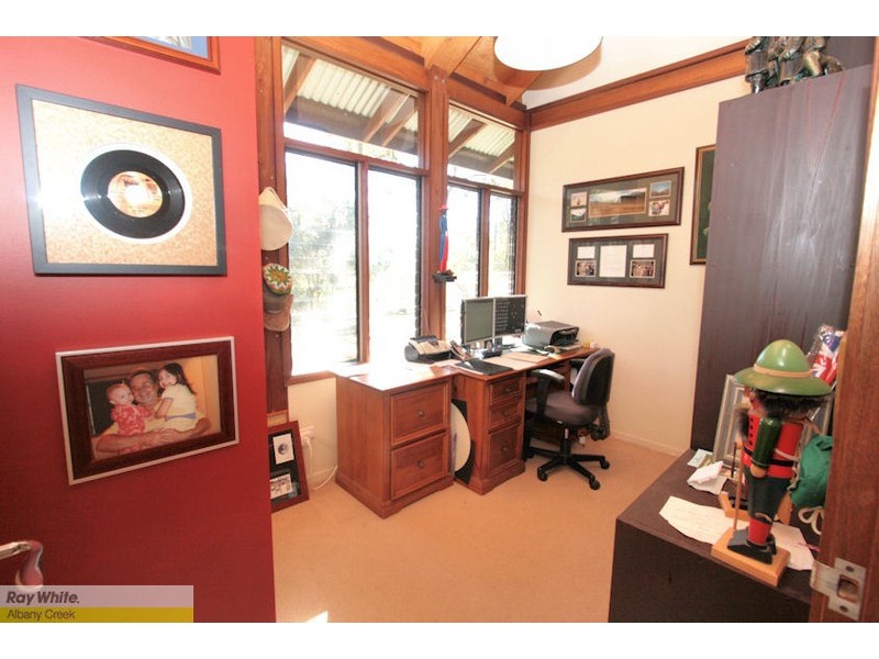 35 Harrier Place, Warner QLD 4500