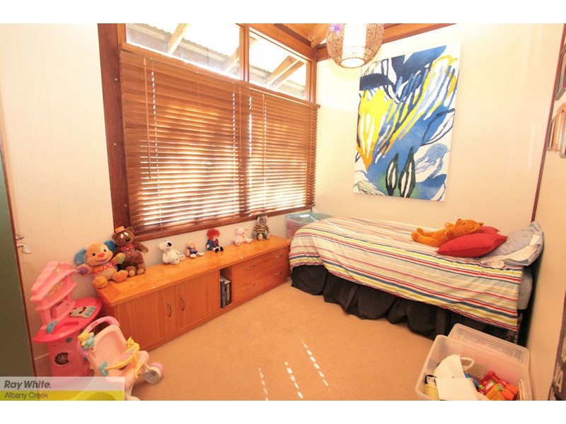 35 Harrier Place, Warner QLD 4500