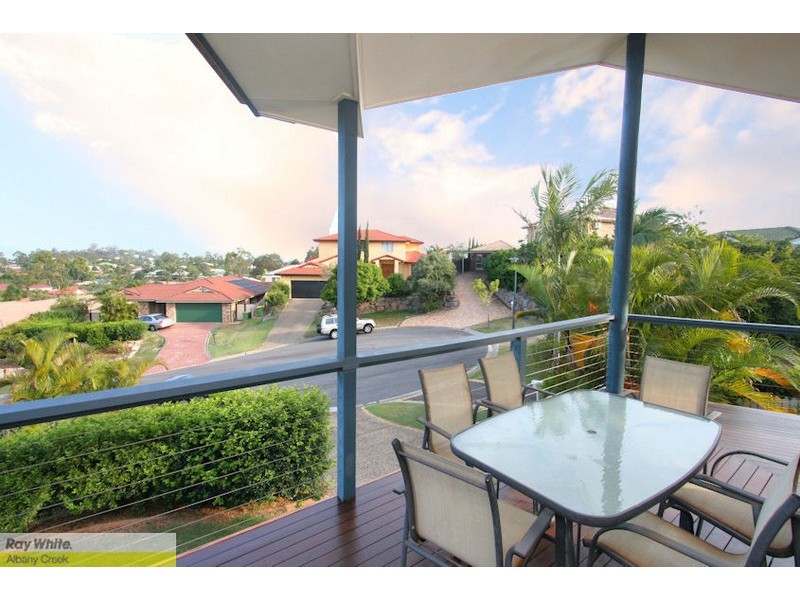 10 Memoire Court, Eatons Hill QLD 4037