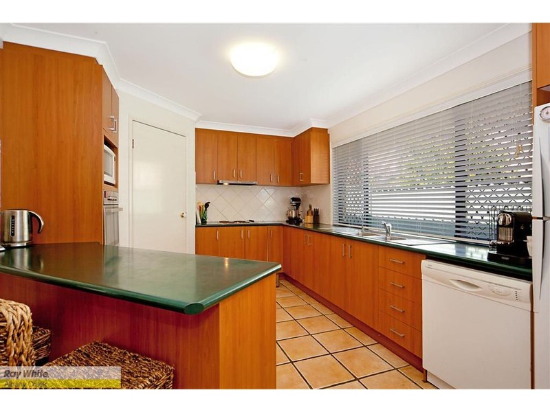 32 Mindi Court, Cashmere QLD 4500