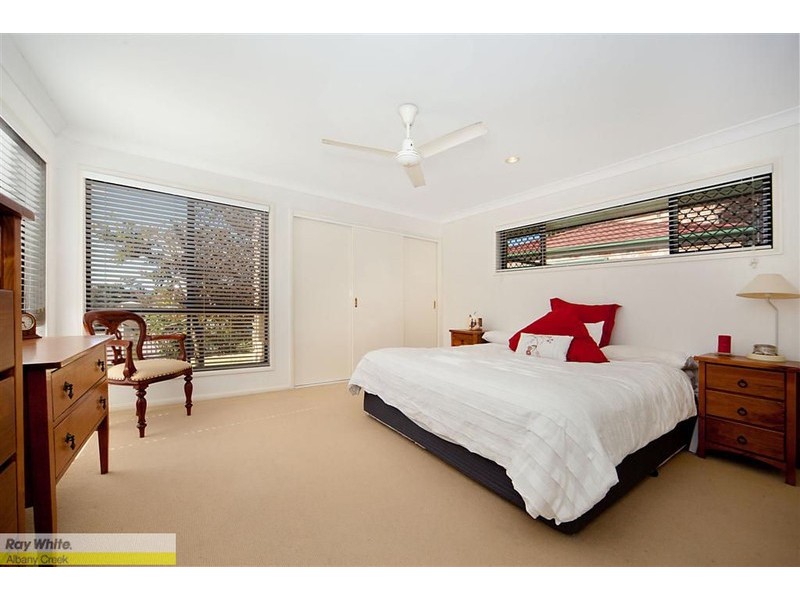 32 Mindi Court, Cashmere QLD 4500