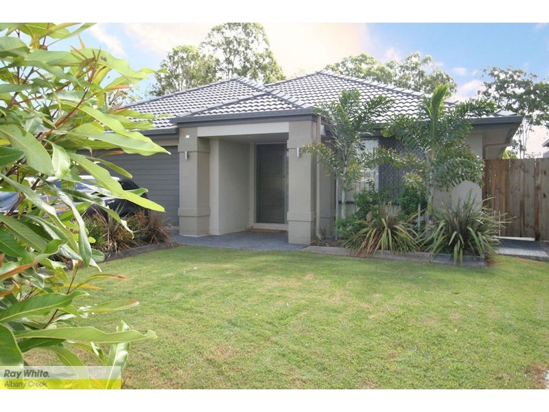 38 MacDonald Place, Carseldine QLD 4034