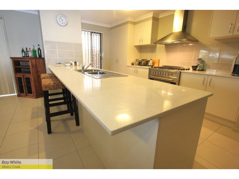 38 MacDonald Place, Carseldine QLD 4034