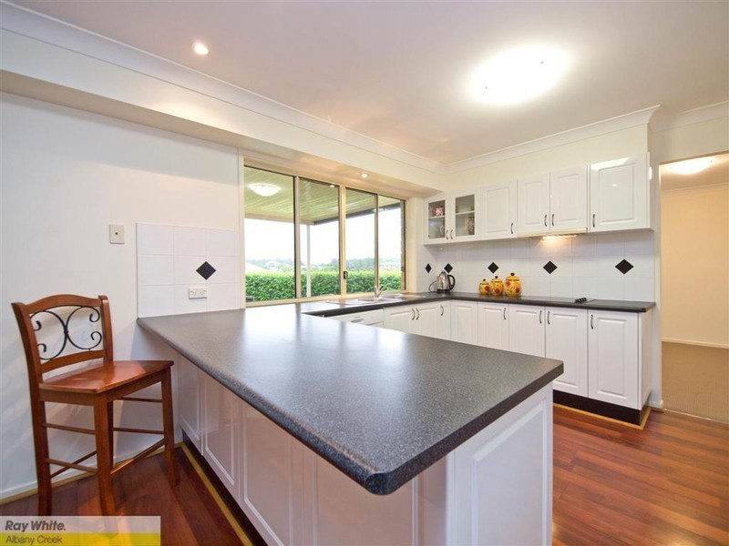 18 Toressian Place, Cashmere QLD 4500