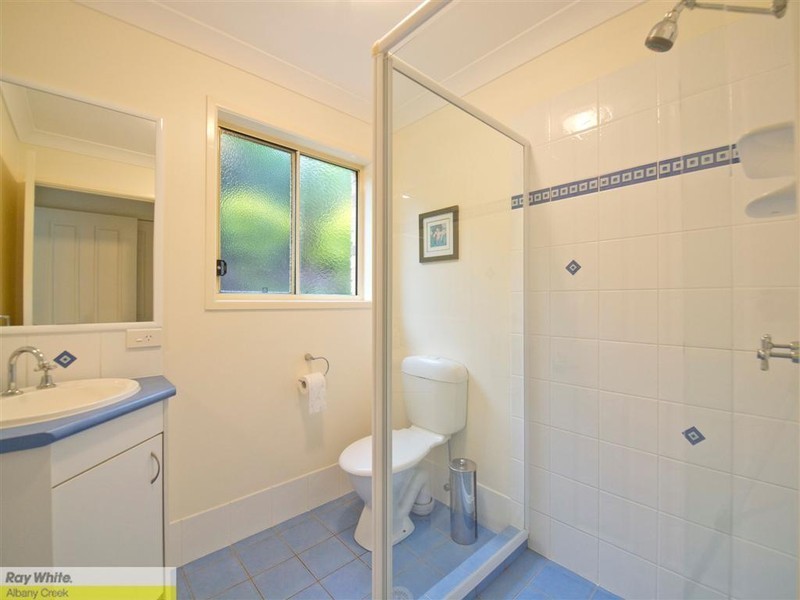 18 Toressian Place, Cashmere QLD 4500