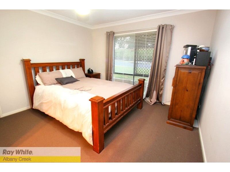 111 Kurrajong Dr, Warner QLD 4500