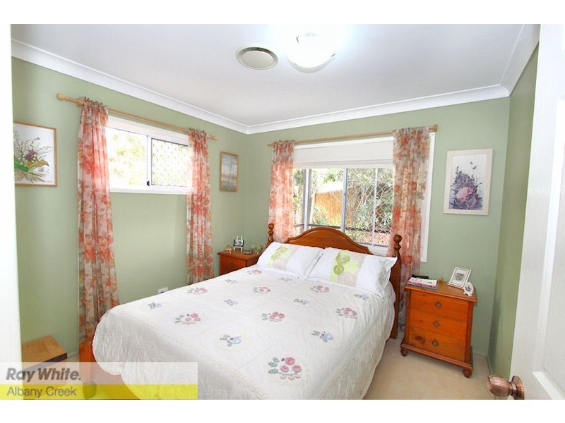 7 Mathew Cl, Albany Creek QLD 4035