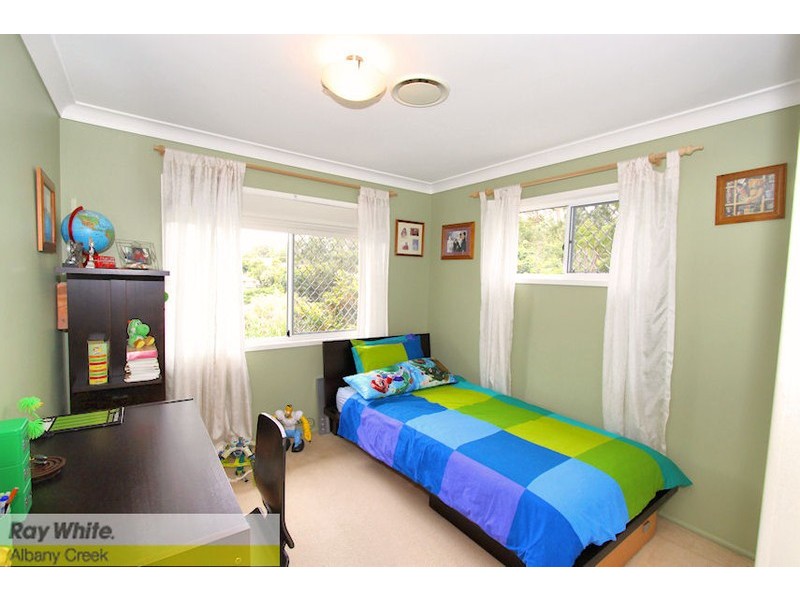 7 Mathew Cl, Albany Creek QLD 4035