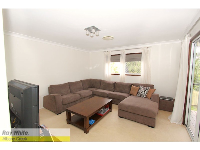 7 Mathew Cl, Albany Creek QLD 4035