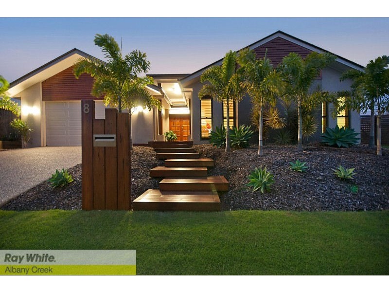 8 Twin Lakes Dr, Murrumba Downs QLD 4503