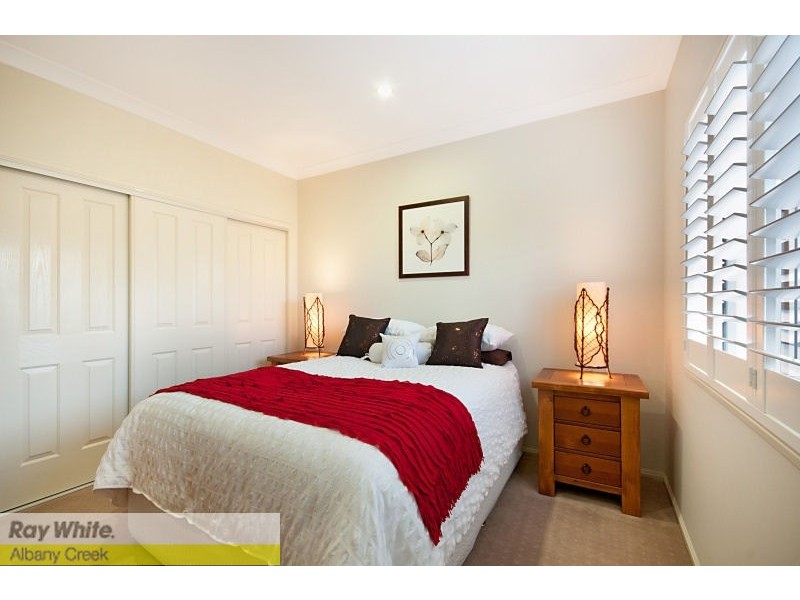 8 Twin Lakes Dr, Murrumba Downs QLD 4503