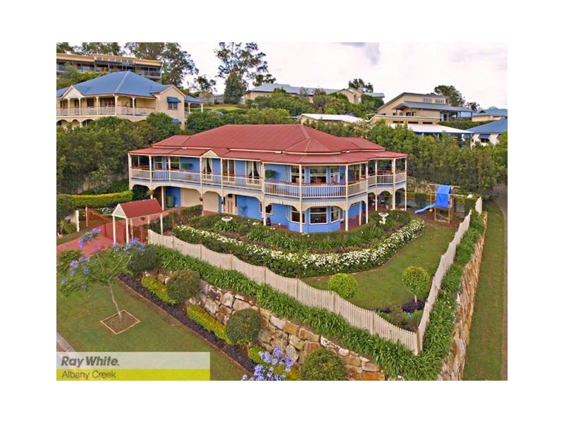 12 Woodtop Ct, Ferny Hills QLD 4055