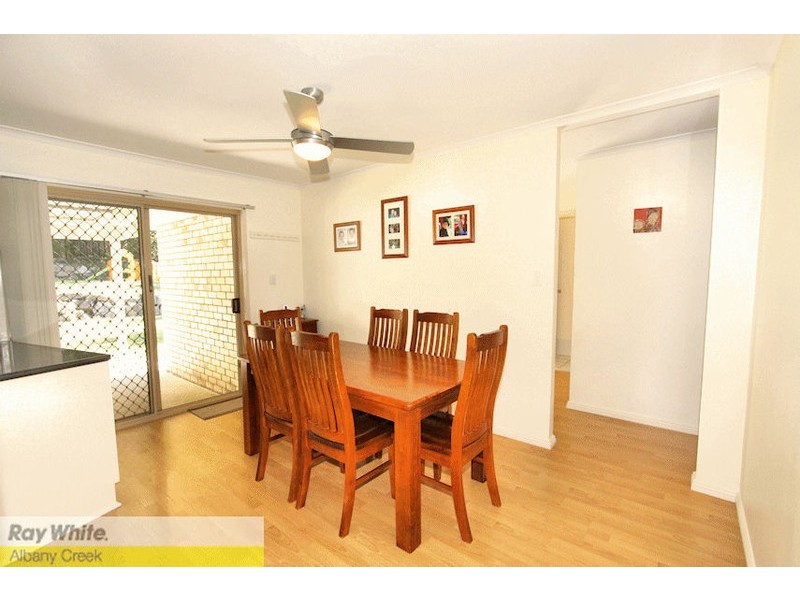 4 Elwood Ct, Eatons Hill QLD 4037