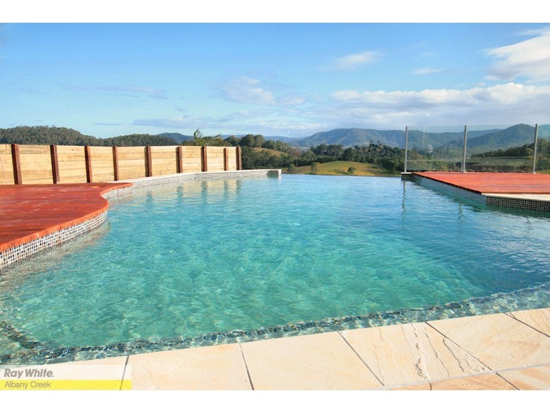 691 Clear Mountain Rd, Clear Mountain QLD 4500
