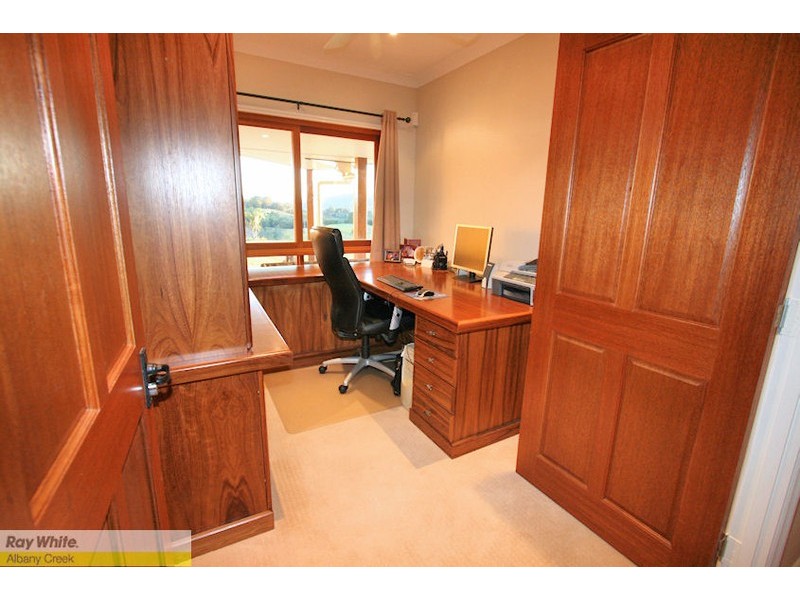 691 Clear Mountain Rd, Clear Mountain QLD 4500