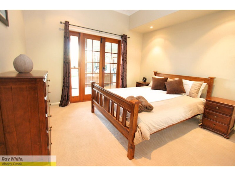 691 Clear Mountain Rd, Clear Mountain QLD 4500