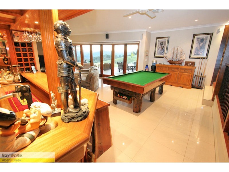 691 Clear Mountain Rd, Clear Mountain QLD 4500