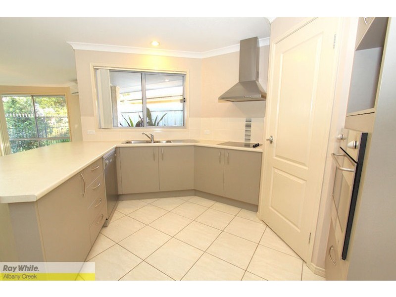 28 Fir Pl, Warner QLD 4500