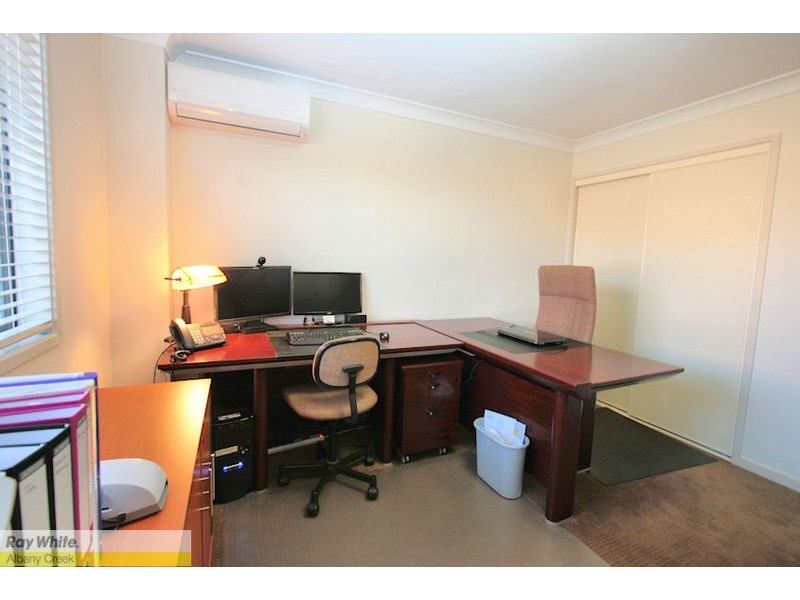 Eatons Hill QLD 4037