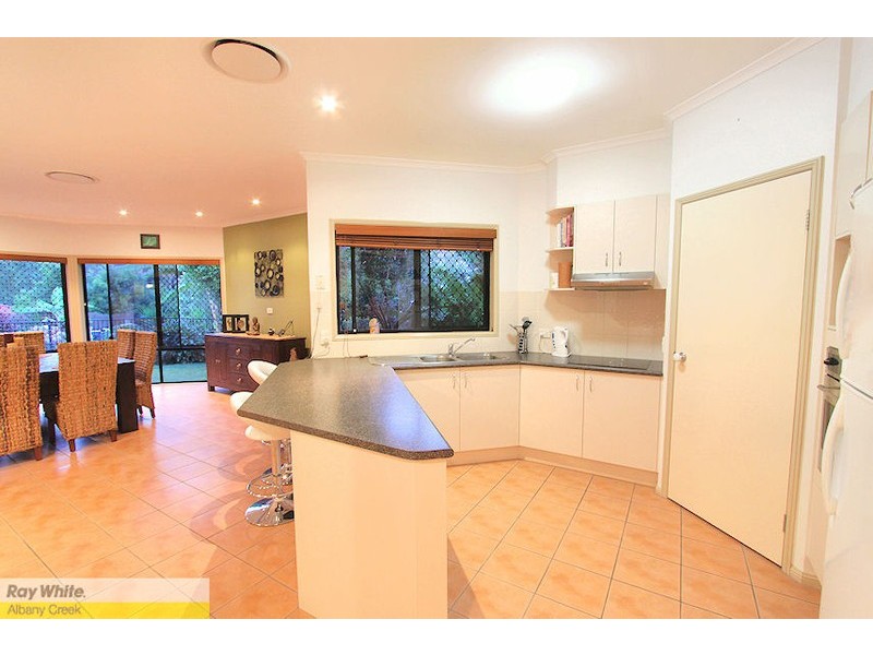 44 Ira Buckby Rd West, Cashmere QLD 4500