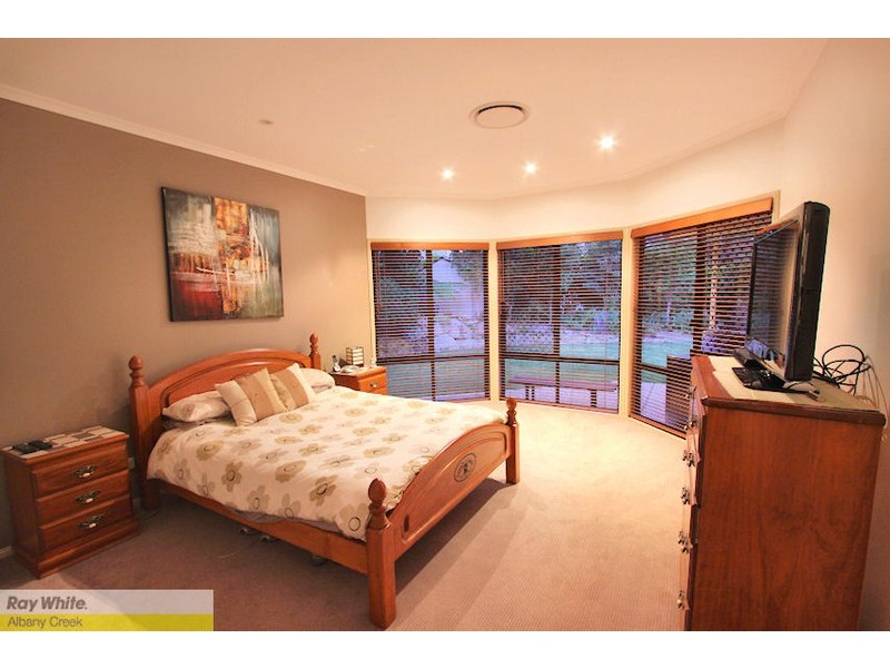 44 Ira Buckby Rd West, Cashmere QLD 4500