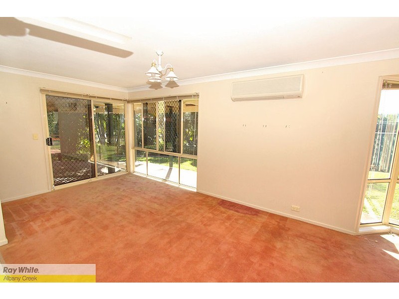 3 Wanda Ct, Albany Creek QLD 4035