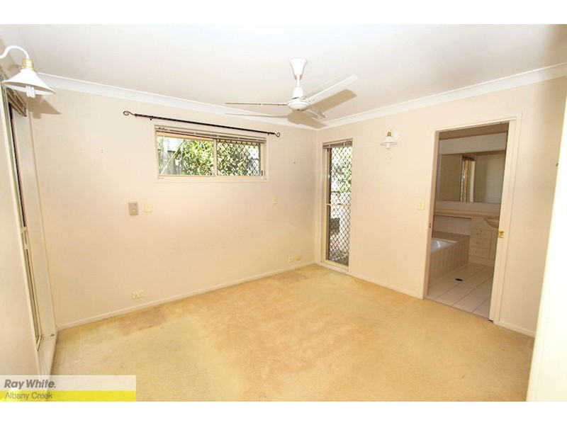 3 Wanda Ct, Albany Creek QLD 4035