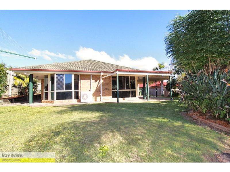 3 Wanda Ct, Albany Creek QLD 4035