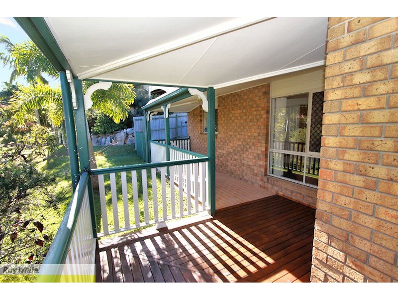 24 Granada Dr, Eatons Hill QLD 4037