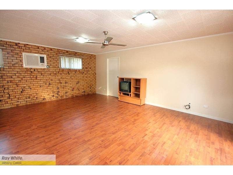 13 Greenaway St, Lawnton QLD 4501