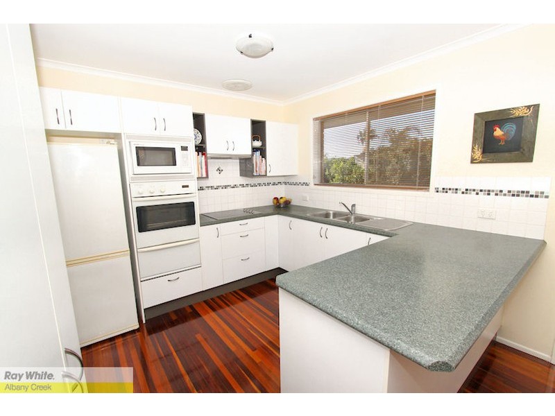 14 Hampshire Tce, Albany Creek QLD 4035