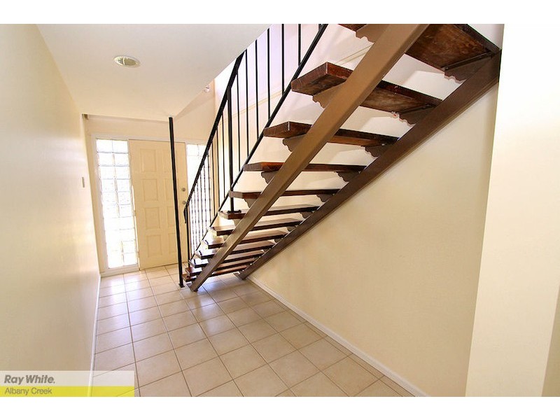 14 Hampshire Tce, Albany Creek QLD 4035