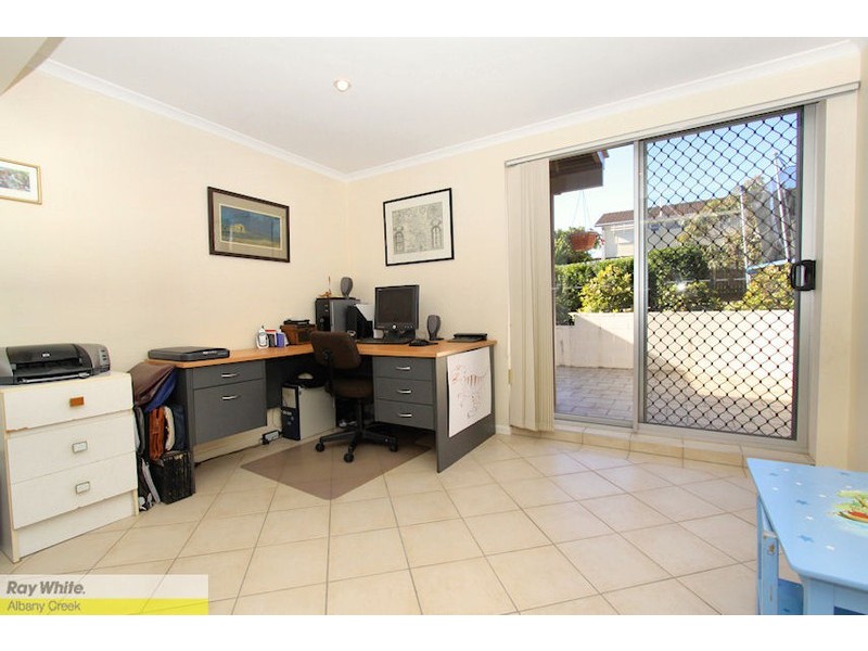 14 Hampshire Tce, Albany Creek QLD 4035