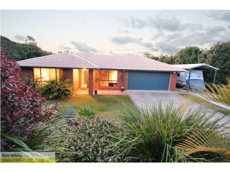 4 Heron Cl, Cashmere QLD 4500