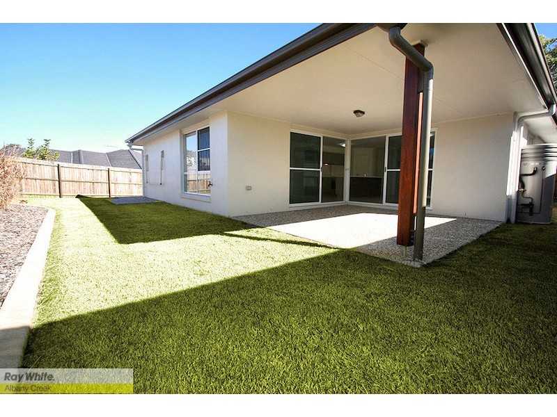 19 Stirling Esp, Griffin QLD 4503