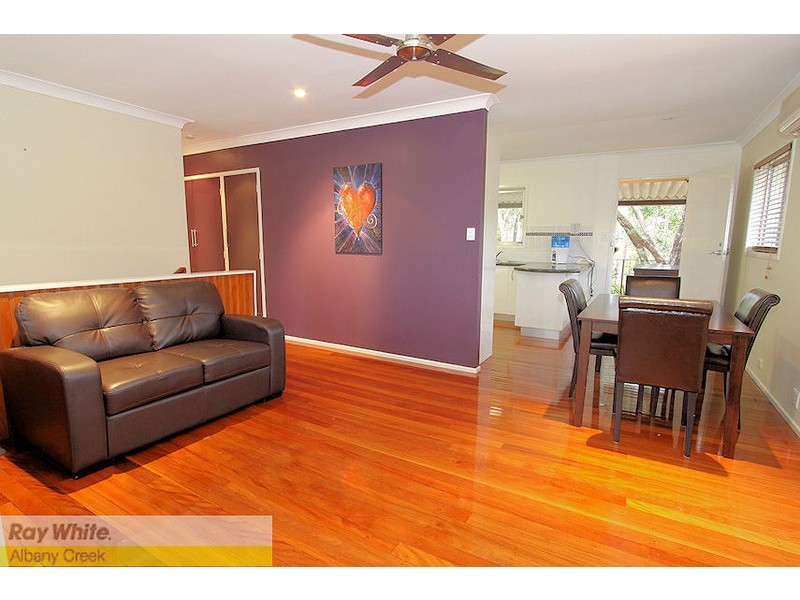 3 Caradon St, Albany Creek QLD 4035