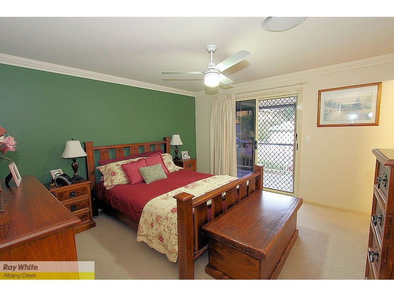 4 Christina Cl, Ferny Grove QLD 4055