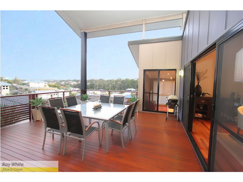 14 Roundelay Ct, Eatons Hill QLD 4037