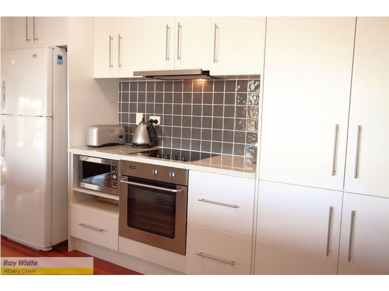 14 Roundelay Ct, Eatons Hill QLD 4037